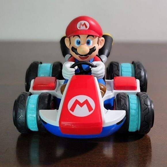 Nintendo Switch Super Mario Kart 8 RC Toy Mini Remote Control Car Racing Deluxe - Picture 6 of 13